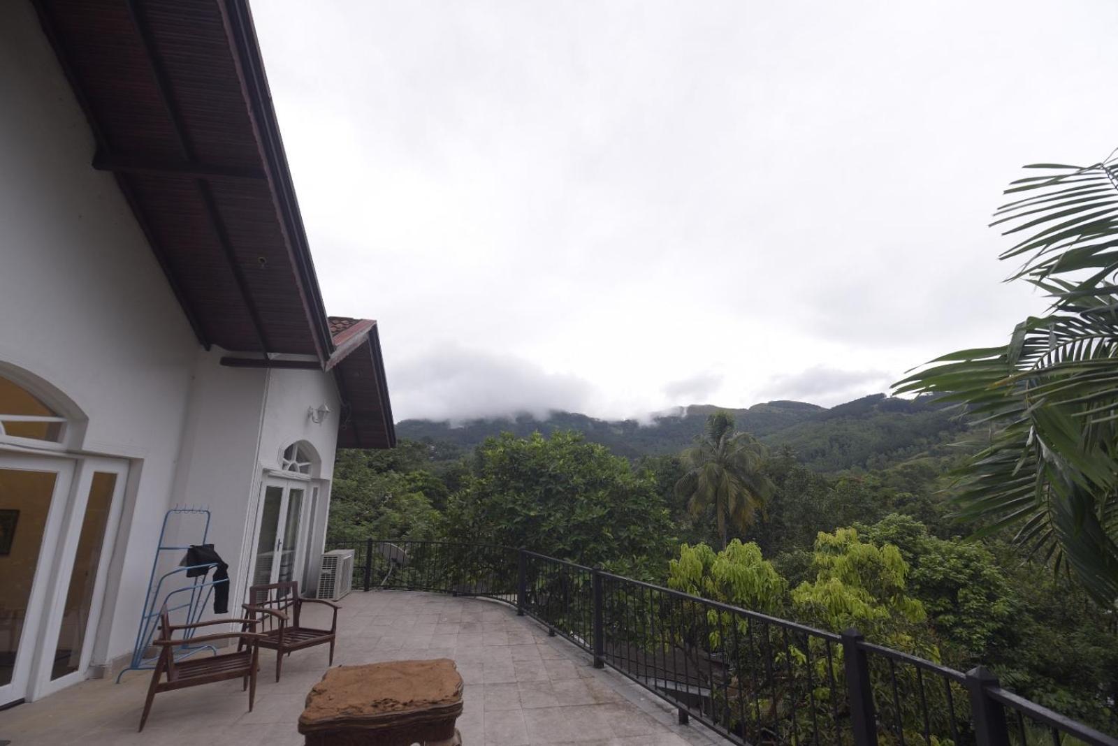 Chaminrich Villa Kandy Exterior photo